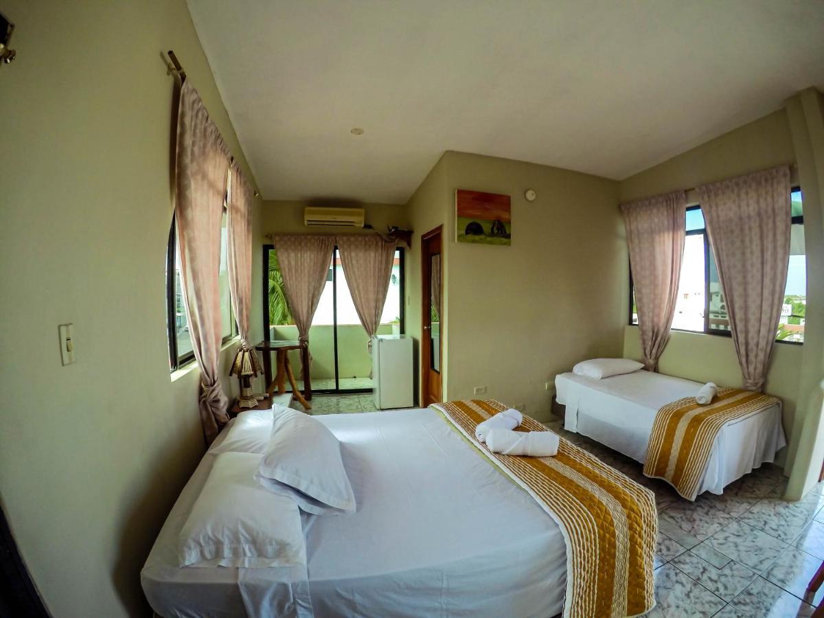 Casa De Nelly Hotel Пуерто Бакерисо Морено Екстериор снимка