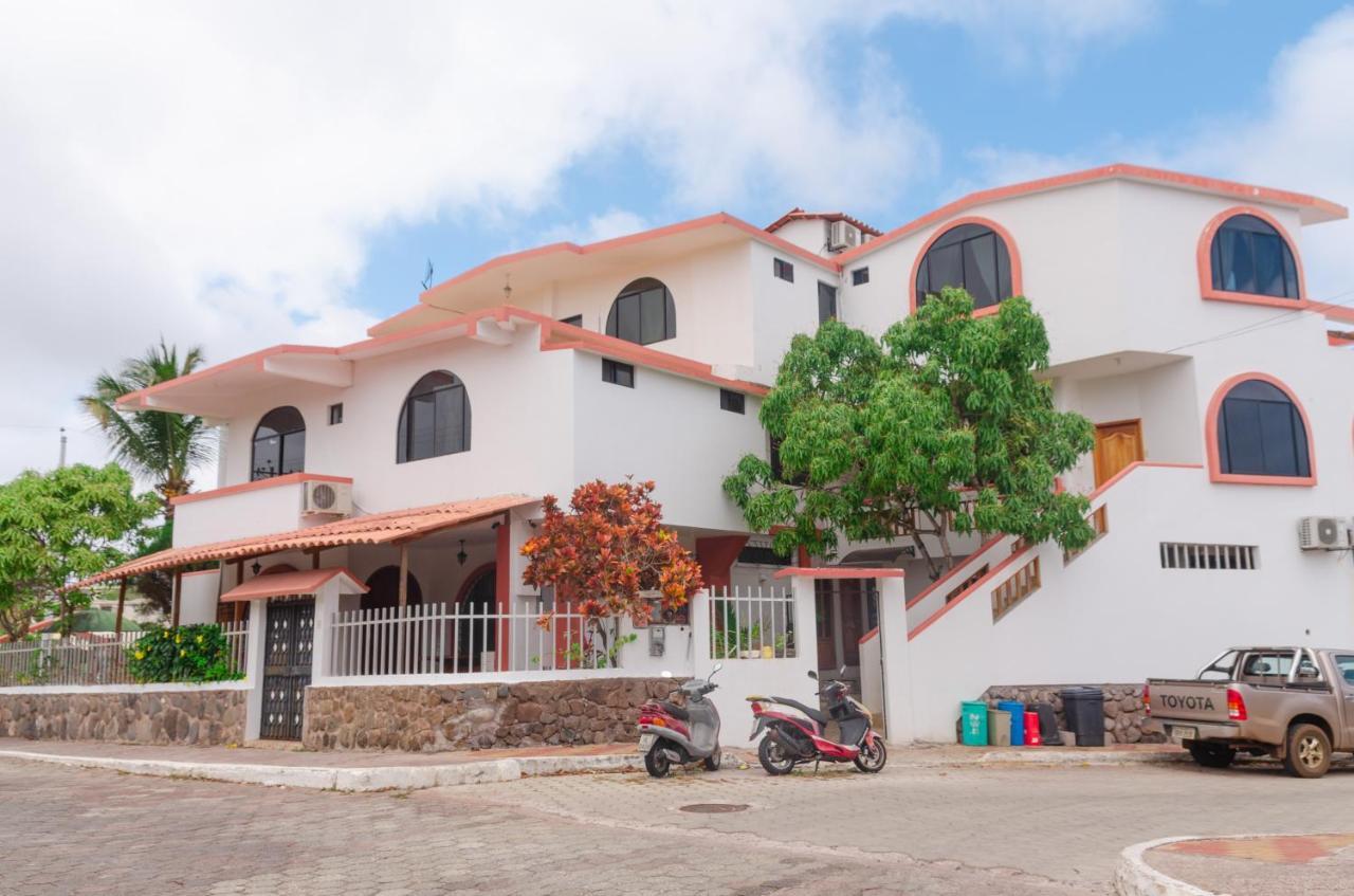 Casa De Nelly Hotel Пуерто Бакерисо Морено Екстериор снимка
