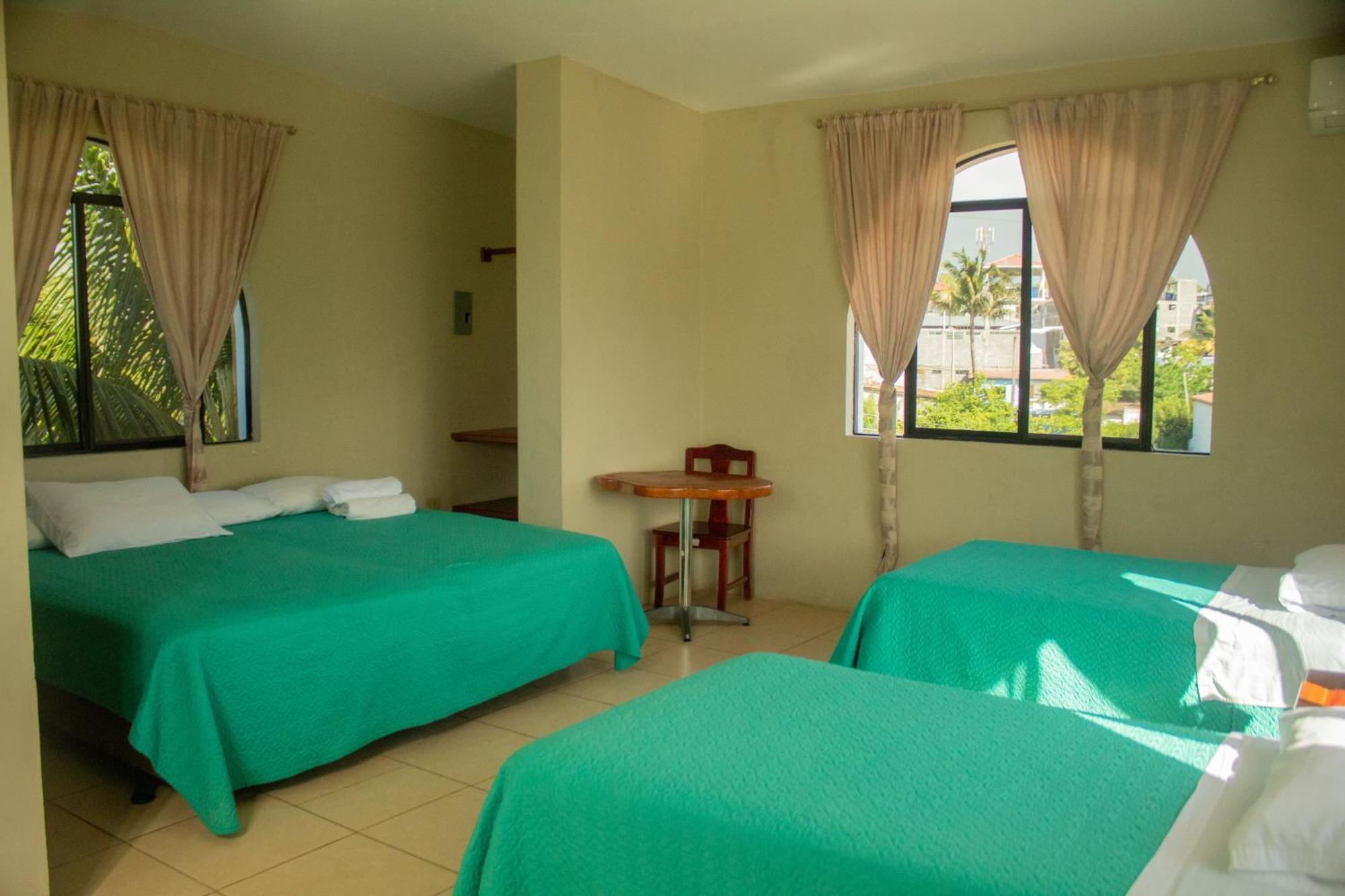 Casa De Nelly Hotel Пуерто Бакерисо Морено Екстериор снимка